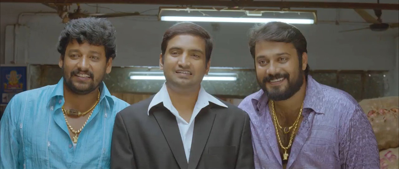 Veeram 2014 WebRip [Hindi + Tamil] 480p, 720p ESub Screenshot
