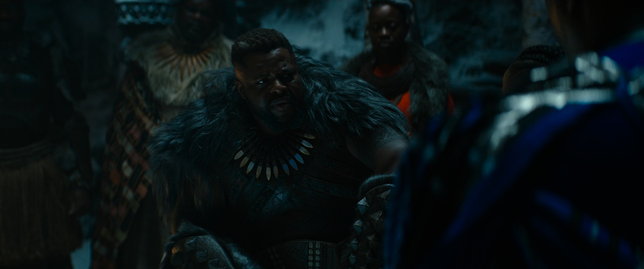 Black Panther - Wakanda Forever (2022)-02_00_55-173954