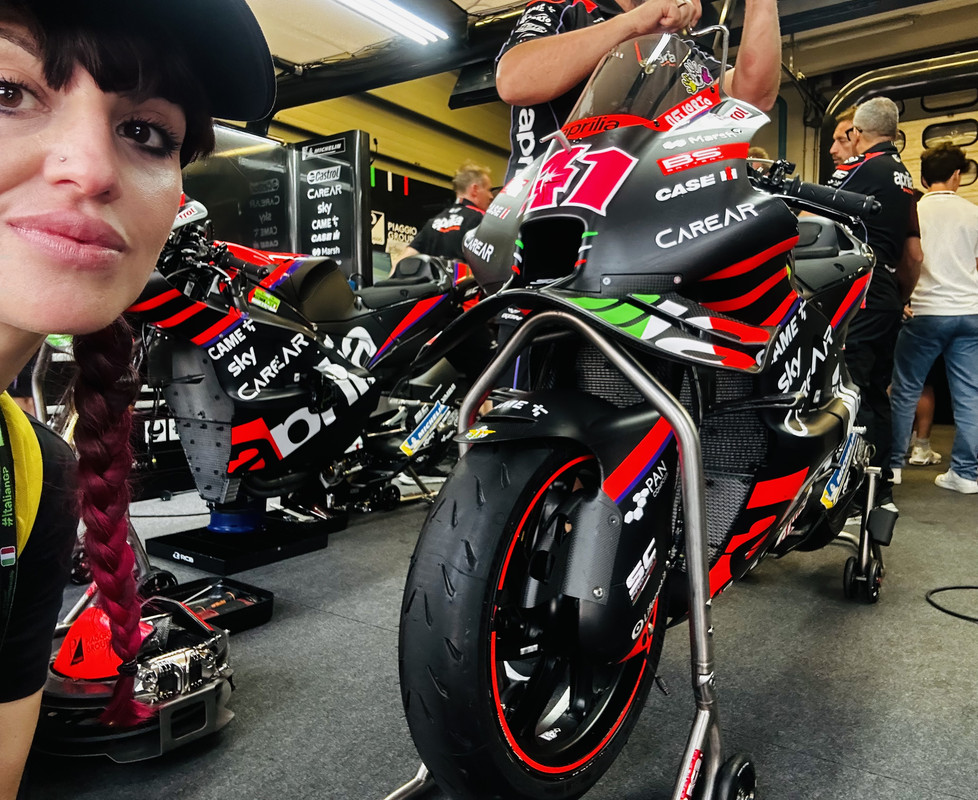 CAAD7317-A822-43EE-841B-F9C2965031E0