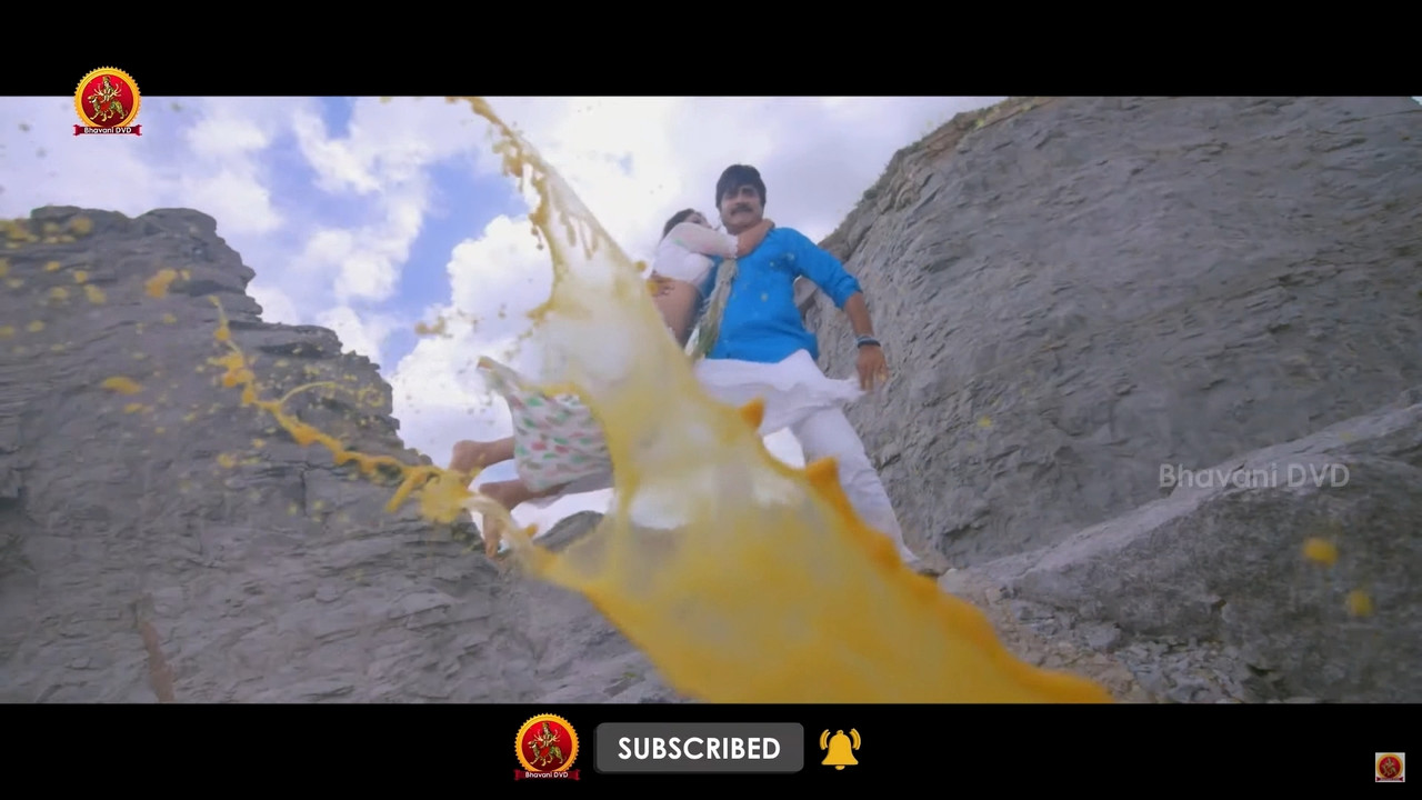 Sonia Mann Hot Navel Song From Dhee Ante 1080p.mp4_snapshot_00.19_[2020.11.21_22.33.17]