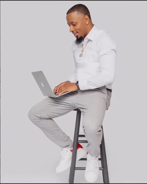 Credit Guru Jay