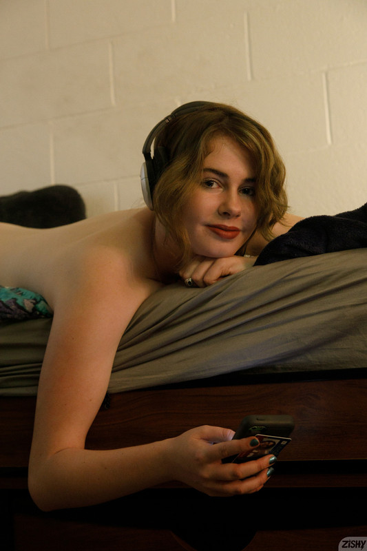 full_016_0845150766101246