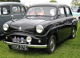 Standard-Eight1958-zpsfbbc6ab9.jpg