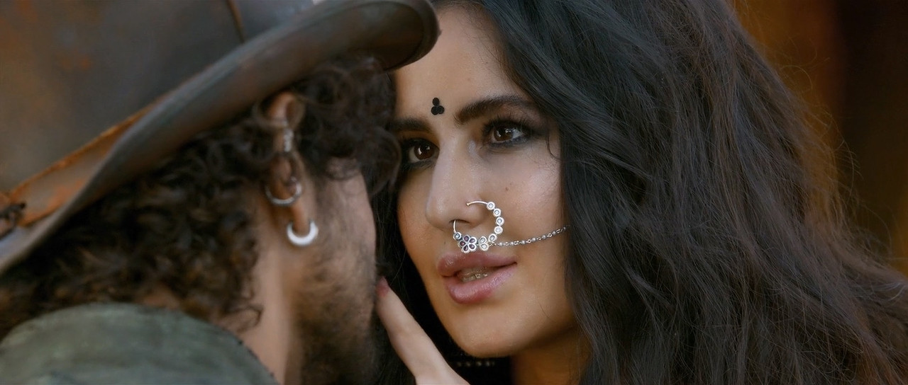 [Image: Katrina-Kaif-Thugs-Of-Hindostan-Compilat...22-078.jpg]