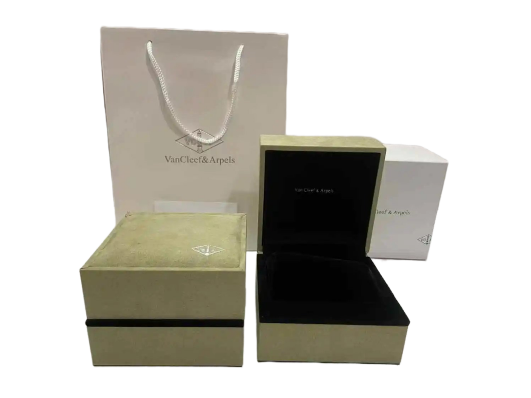 Van Cleef & Arpels Watch Box