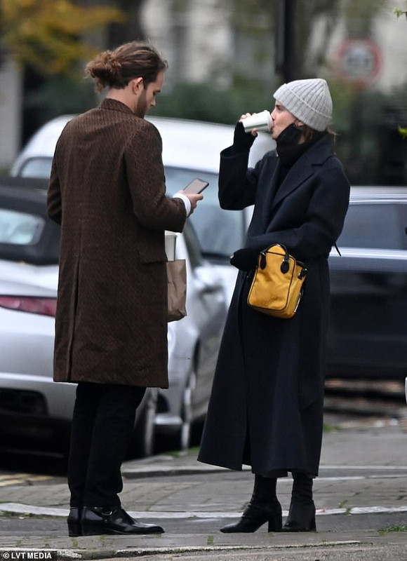 emmawatson-photogallery.blogspot.com (1)