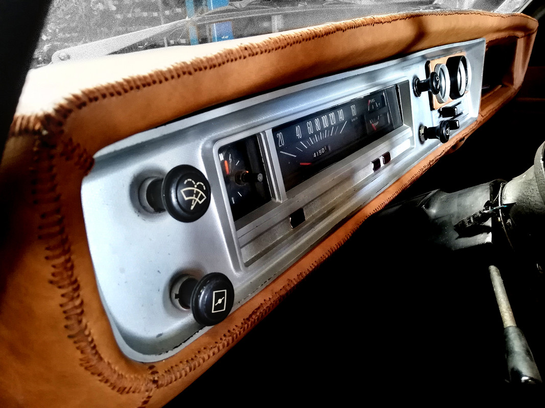 DATSUN1200_EA2404B-2