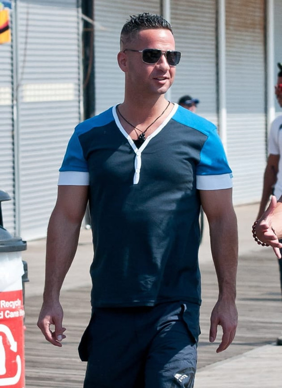 0B633E57-68BD-4B09-80EC-F38749DBC4AF