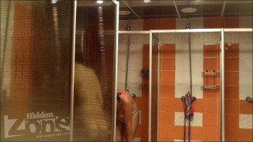 [Image: Voyeur17115080033.jpg]