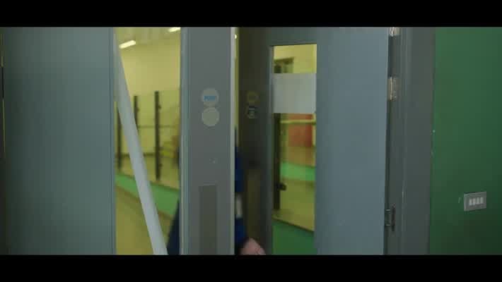 [Image: h587qxfqg5ap.jpg]