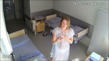 [Image: Voyeur3465150842.jpg]