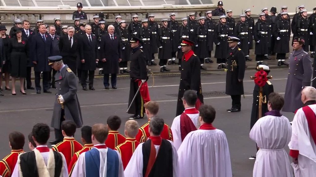 [Image: miip54vag2t2.jpg]