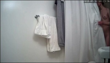 [Image: Voyeur36635130341.jpg]