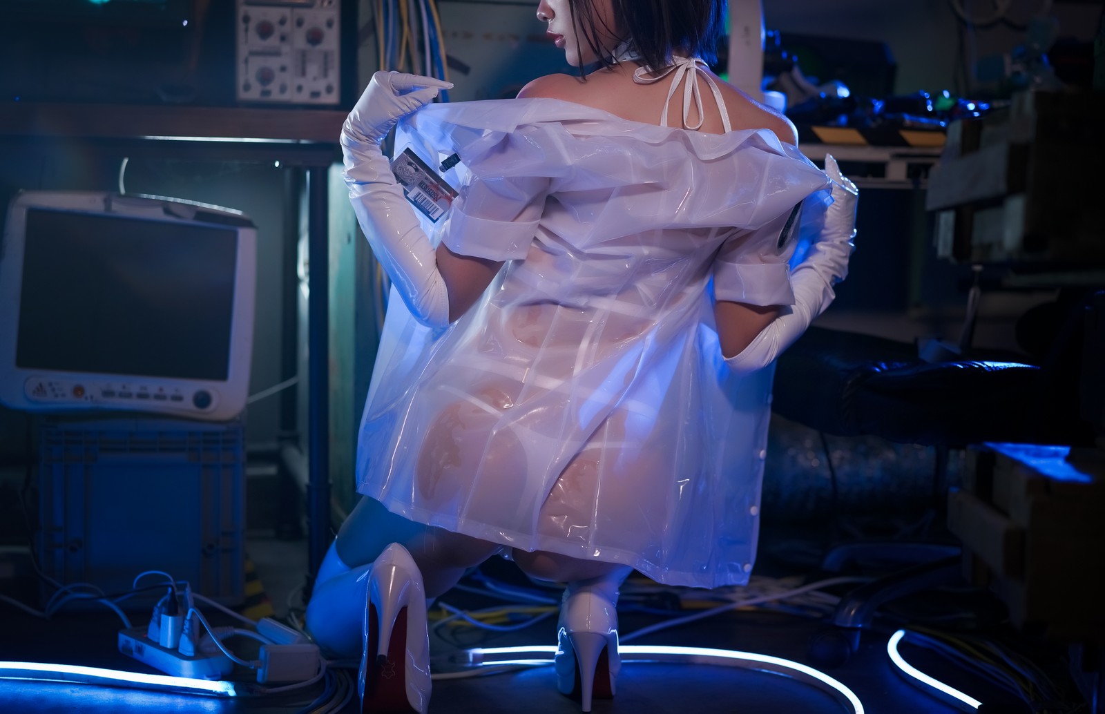 Neko-薇薇 透明护士 Cosplay 高清写真图集（51P｜434MB）插图3