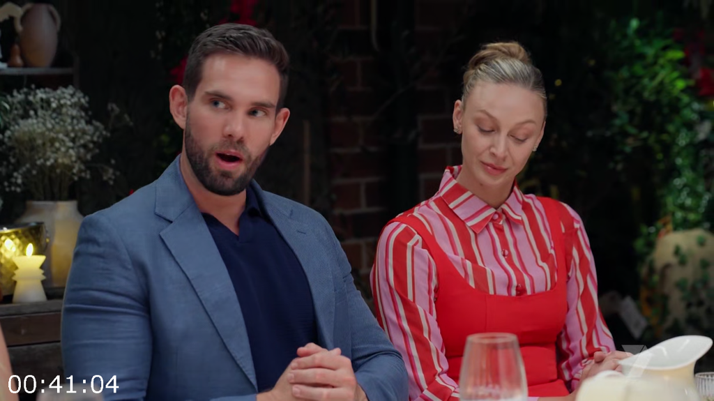 [Image: 674bhylgrvi2.png]