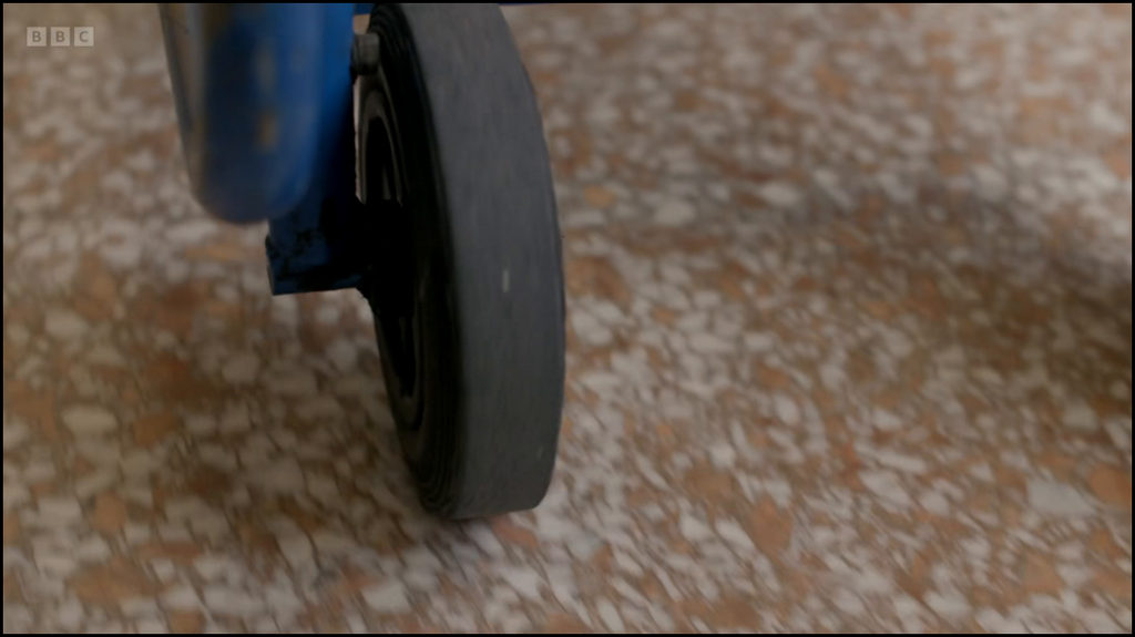 [Image: bp5vmu3as8m9.png]