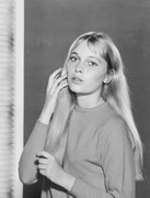 mia-farrow-c22