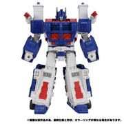 Takara-Tomy-KD-11-Ultra-Magnus-1