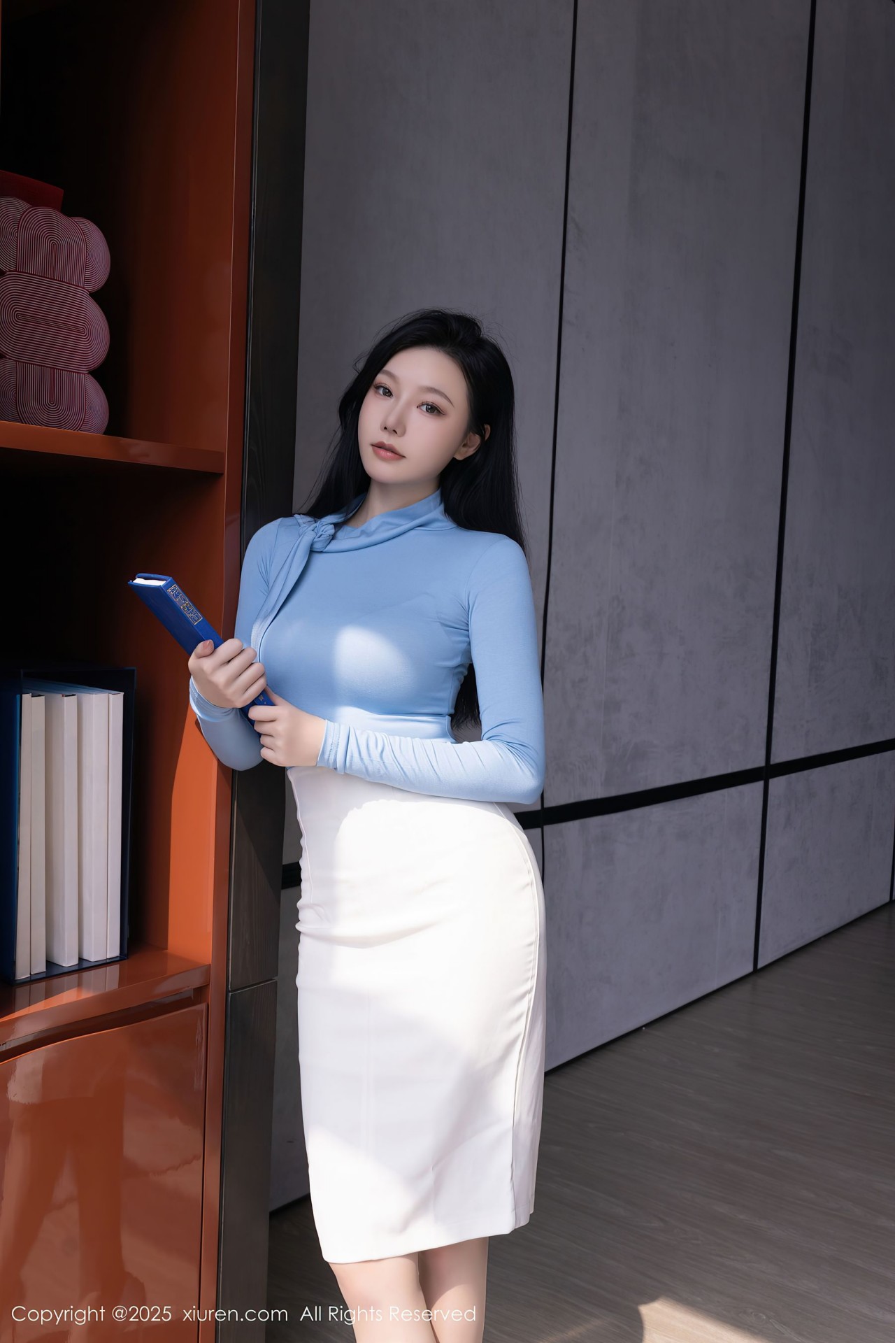 安然anran 脚踩白色高跟鞋，丝足诱惑写真80P插图9