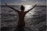 Li-Moon-in-The-Water-0027