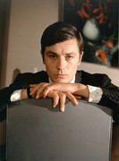 alain-delon-b74