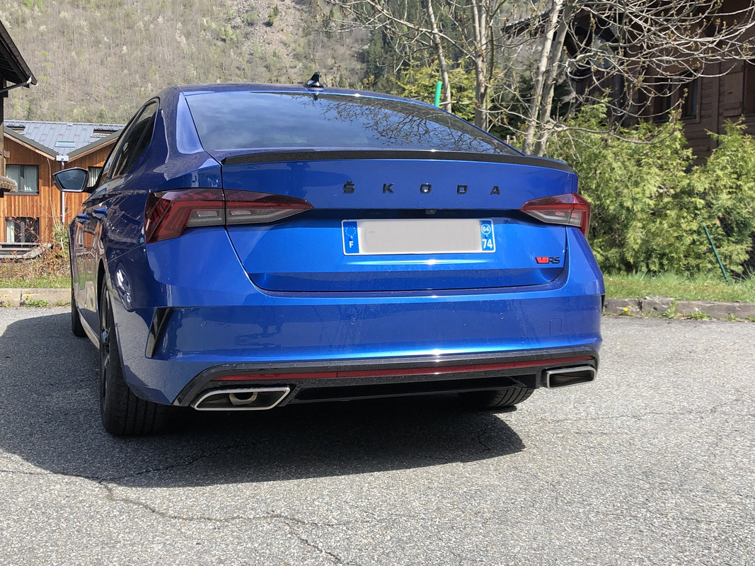 231B4A80-5EAA-4C90-9360-B3DC3EEB20A1