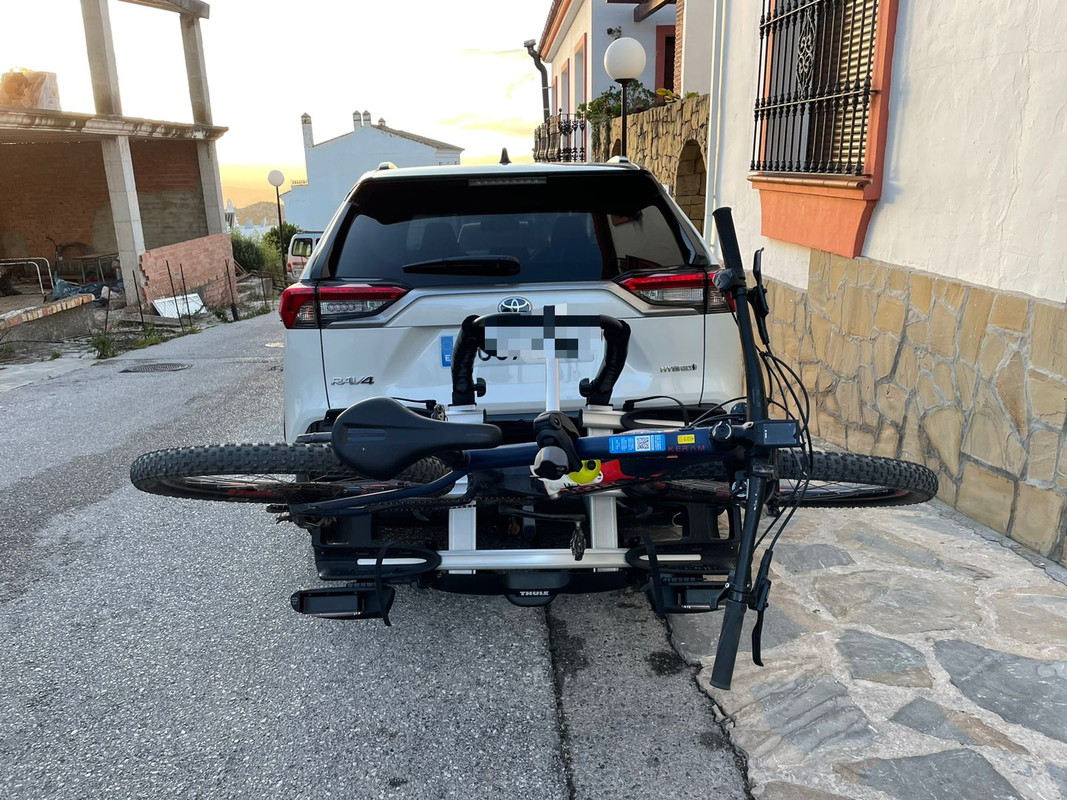 9C40263C-5723-4FC6-A65F-434B8C51DC21