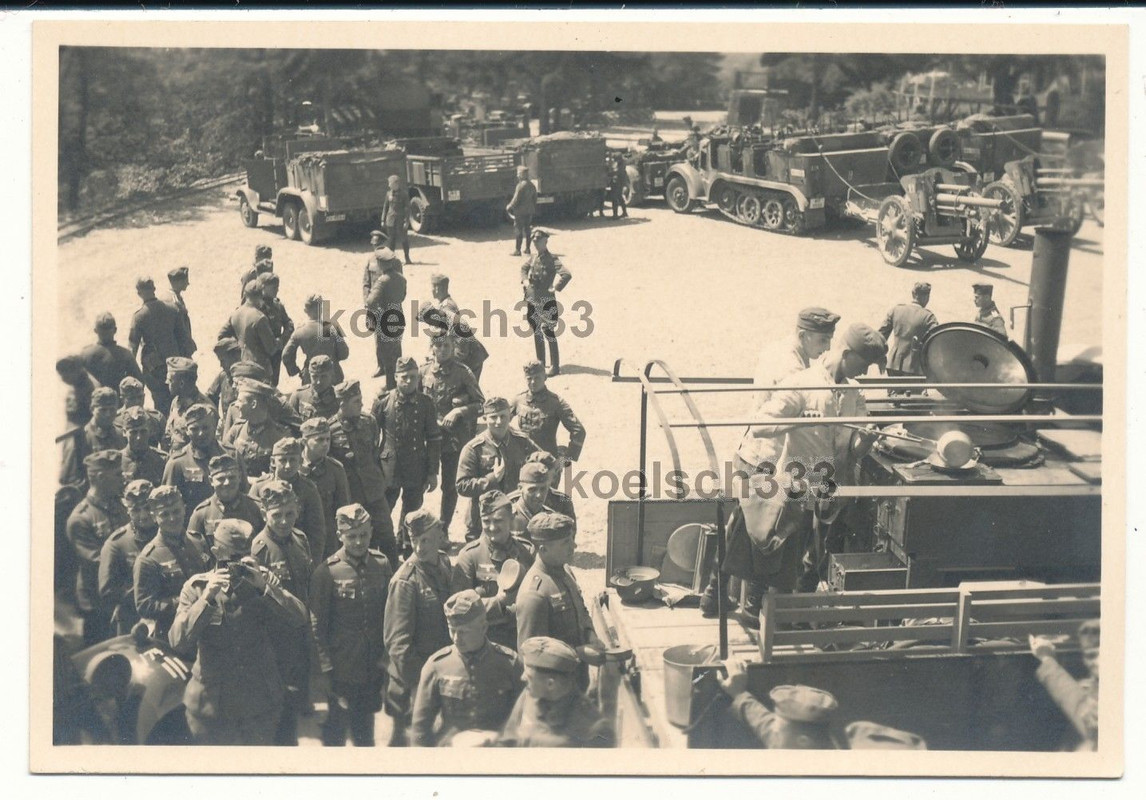 Foto Feldküche auf LKW Panzer Halbketten Artille