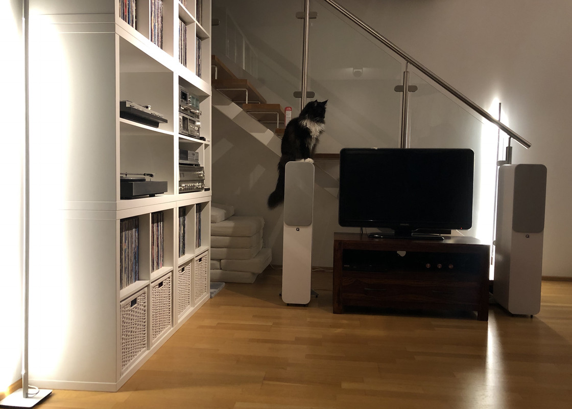 69CAF0B2-F8FF-4978-8CE4-5848F8CCB66F