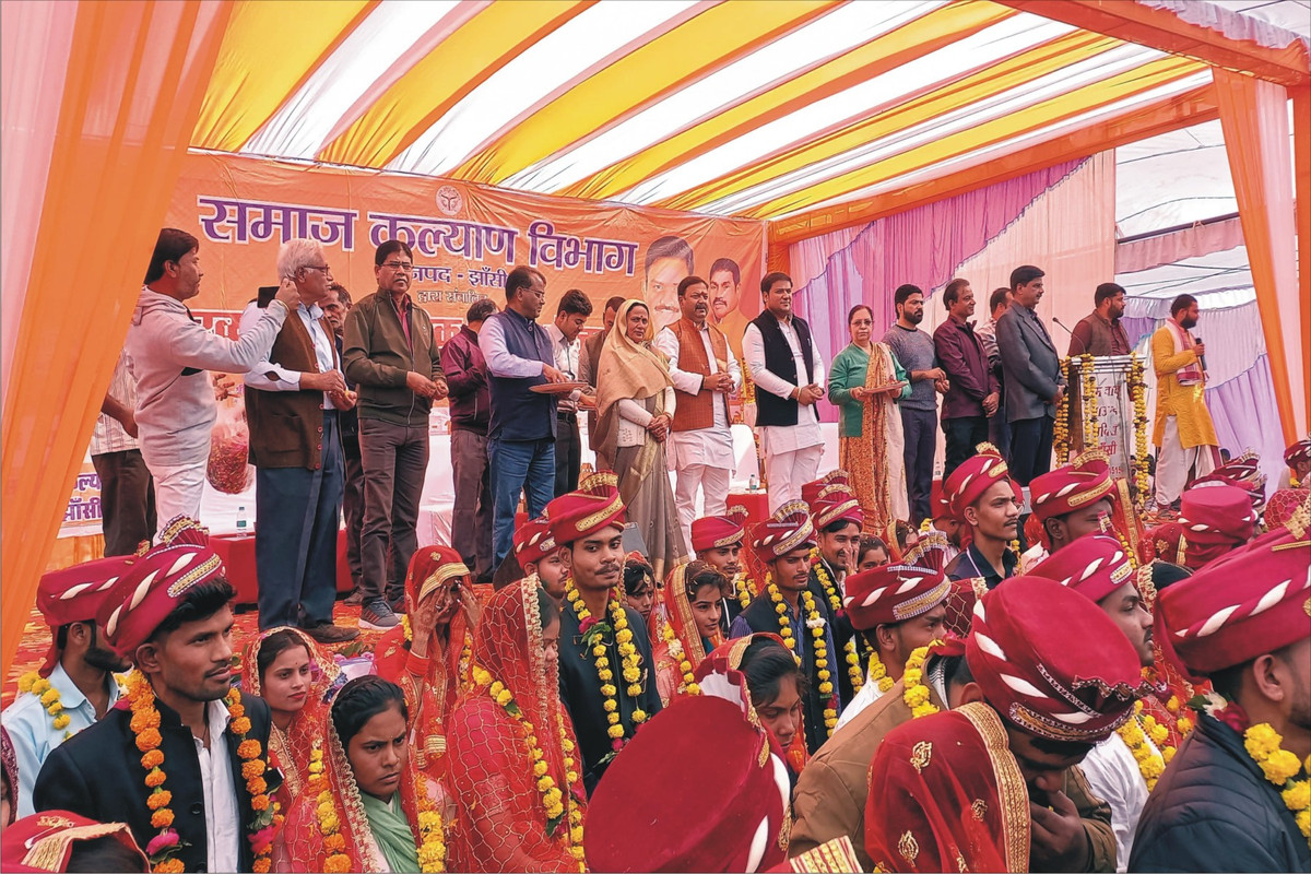 सामूहिक विवाह कार्यक्रम में 117 जोड़े (108 हिन्दु जोड़े व 9 मुस्लिम जोड़े) जोड़े बंधे दाम्पत्य सूत्र में 