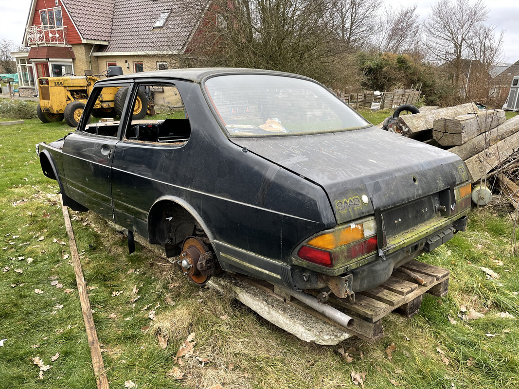 E1DA267C-7ACD-4BD7-AAF0-3830B5505E5F