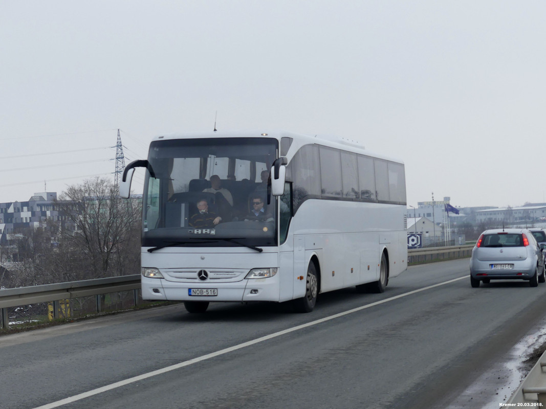 P1010140