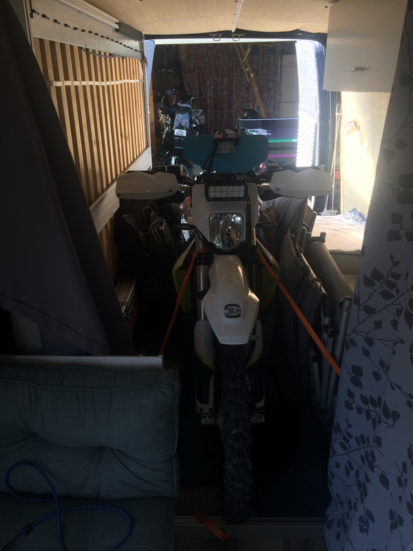 E251180E-488B-4F1C-843D-262FD1E6074F