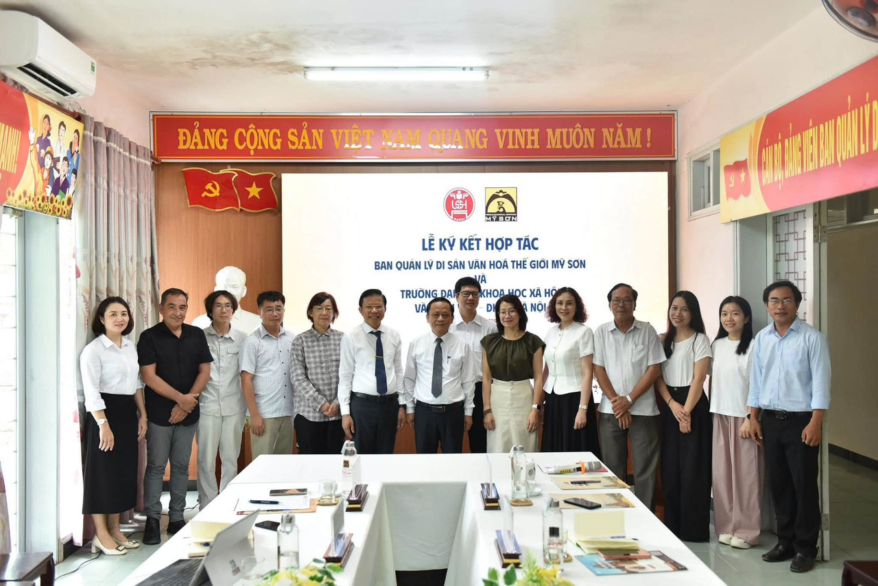 BAN QUẢN LÝ DI SẢN VĂN HÓA THẾ GIỚI MỸ SƠN VÀ TRƯỜNG ĐẠI HỌC KHOA HỌC XÃ HỘI VÀ NHÂN VĂN (ĐHQGHN) KÝ KẾT BIÊN BẢN GHI NHỚ HỢP TÁC
