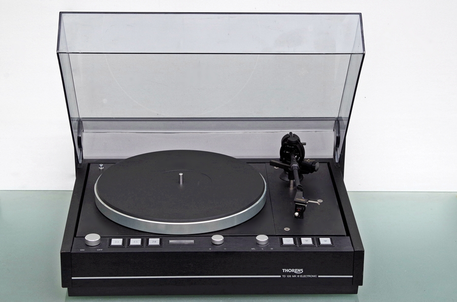 [Bild: Thorens-TD126-MKIII-1x.jpg]