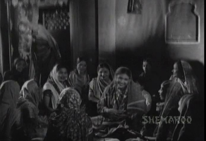 Aurat-1940-DVDRip-Hindi-480p-AVC-AAC-2-0-mkv-0000
