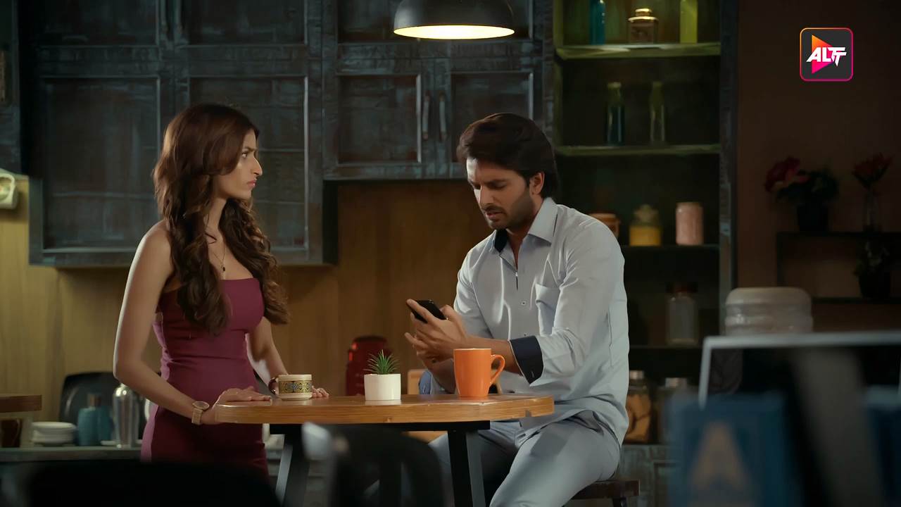 Bekaaboo (2023) Season 3 [Hindi] WebRip 480p, 720p - Complete Screenshot