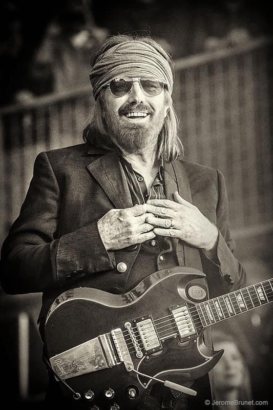 D6-CCAED3-6-AFF-4491-8492-6-D0262506393.