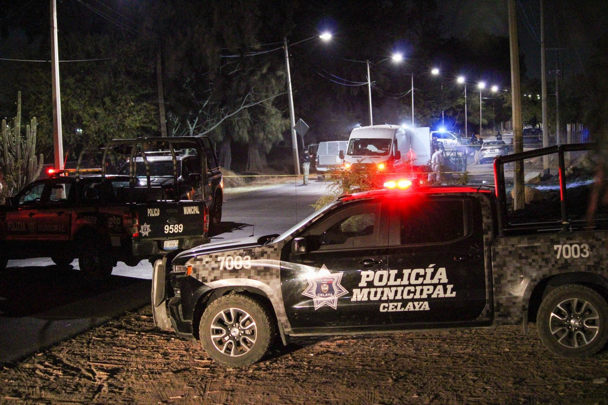 Presunto policía revela que trabaja para el CJNG, el video lo muestra torturado