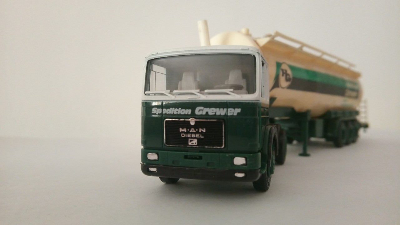 Mcht (8306)
