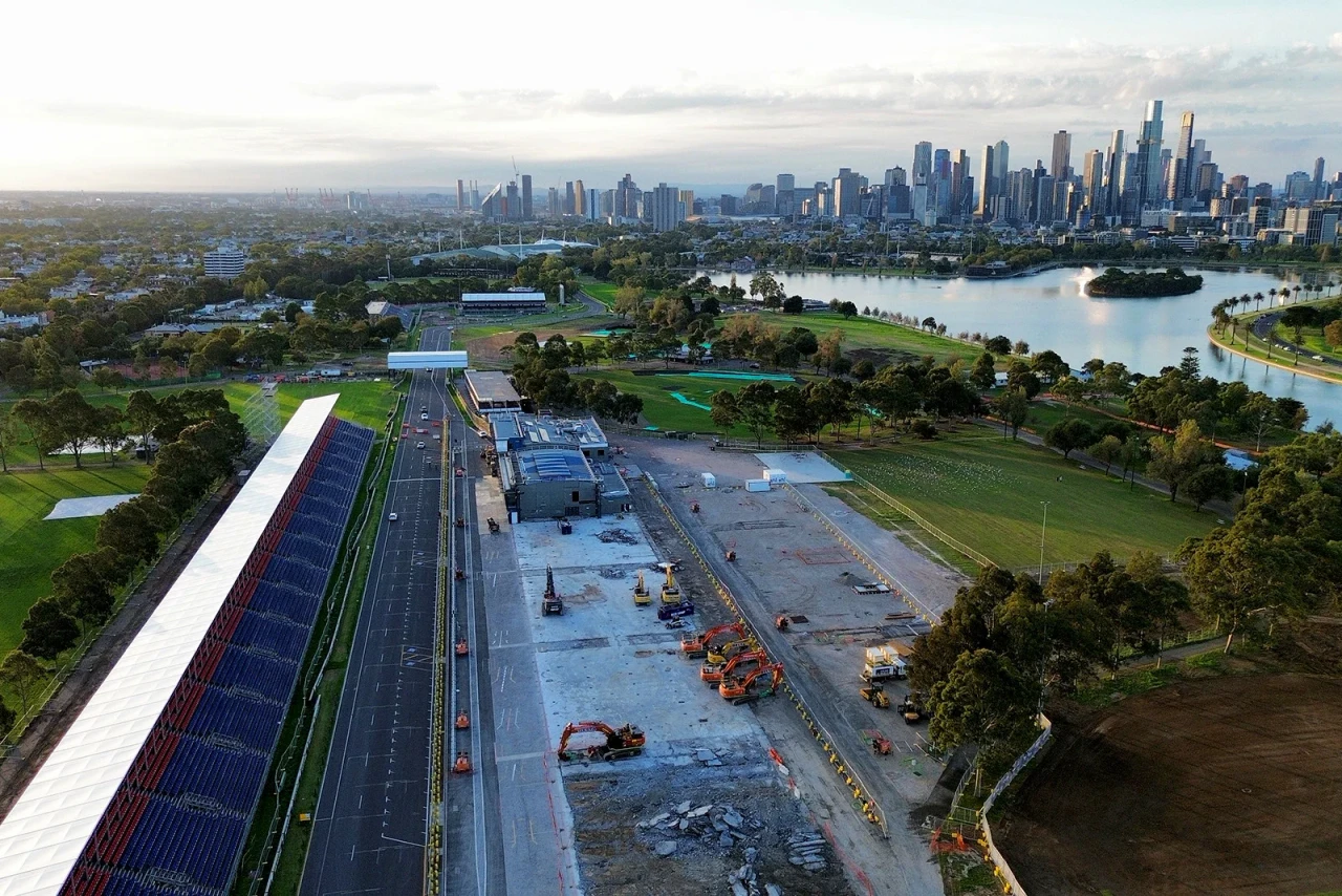 Albert-Park-Pit-Building-RC-007.webp