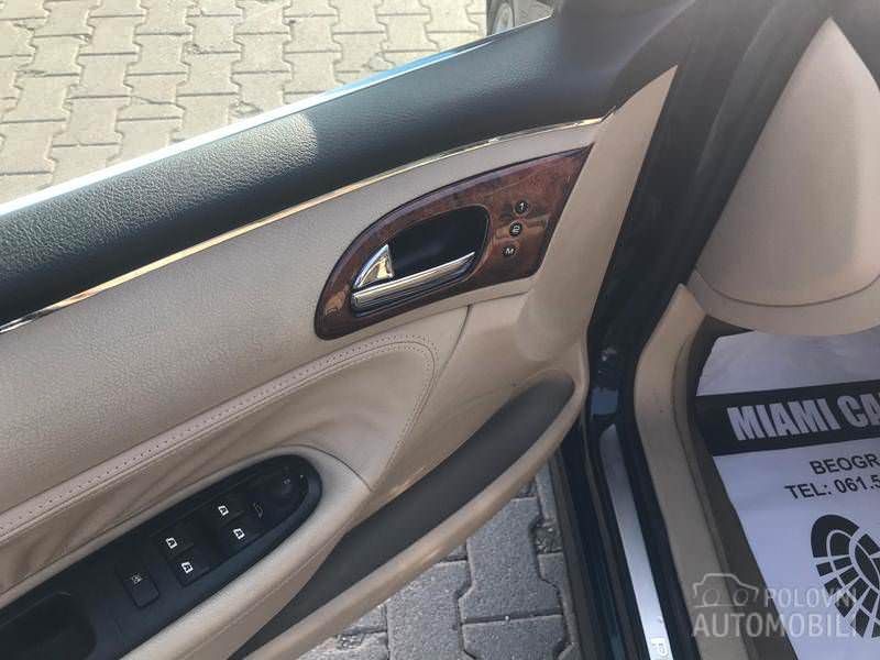 F3EB72DE-5336-4F30-BD36-DB287A98ED36