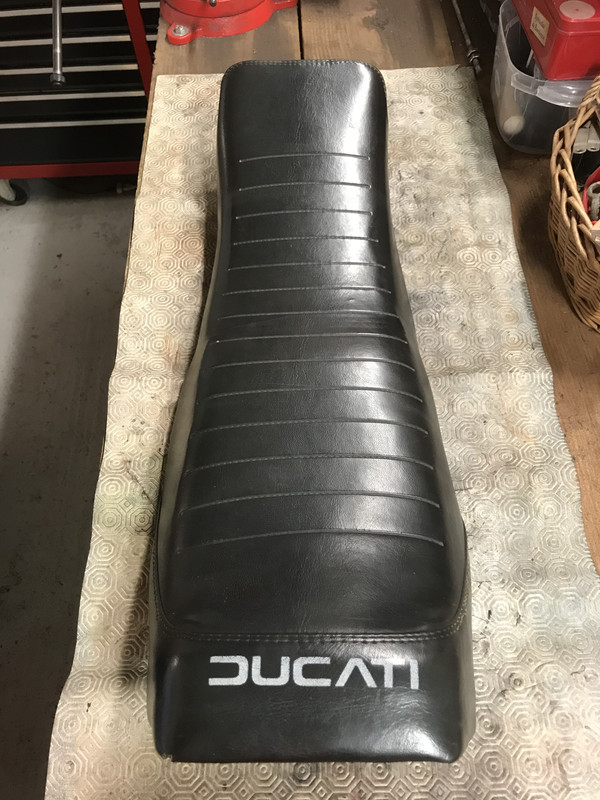 FB0F31A5-5FB2-43BE-A5D6-3A3D079FCD69