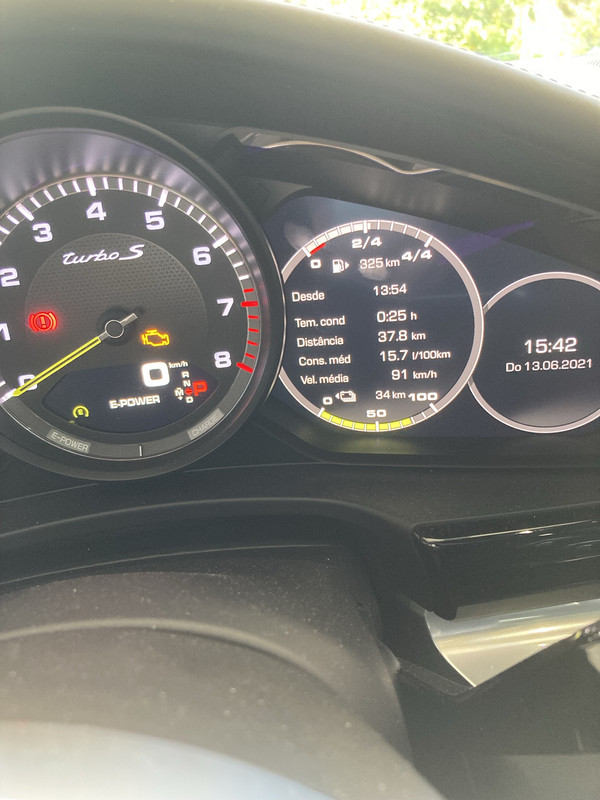 C7A76881-539D-431A-9355-767882A73EF6