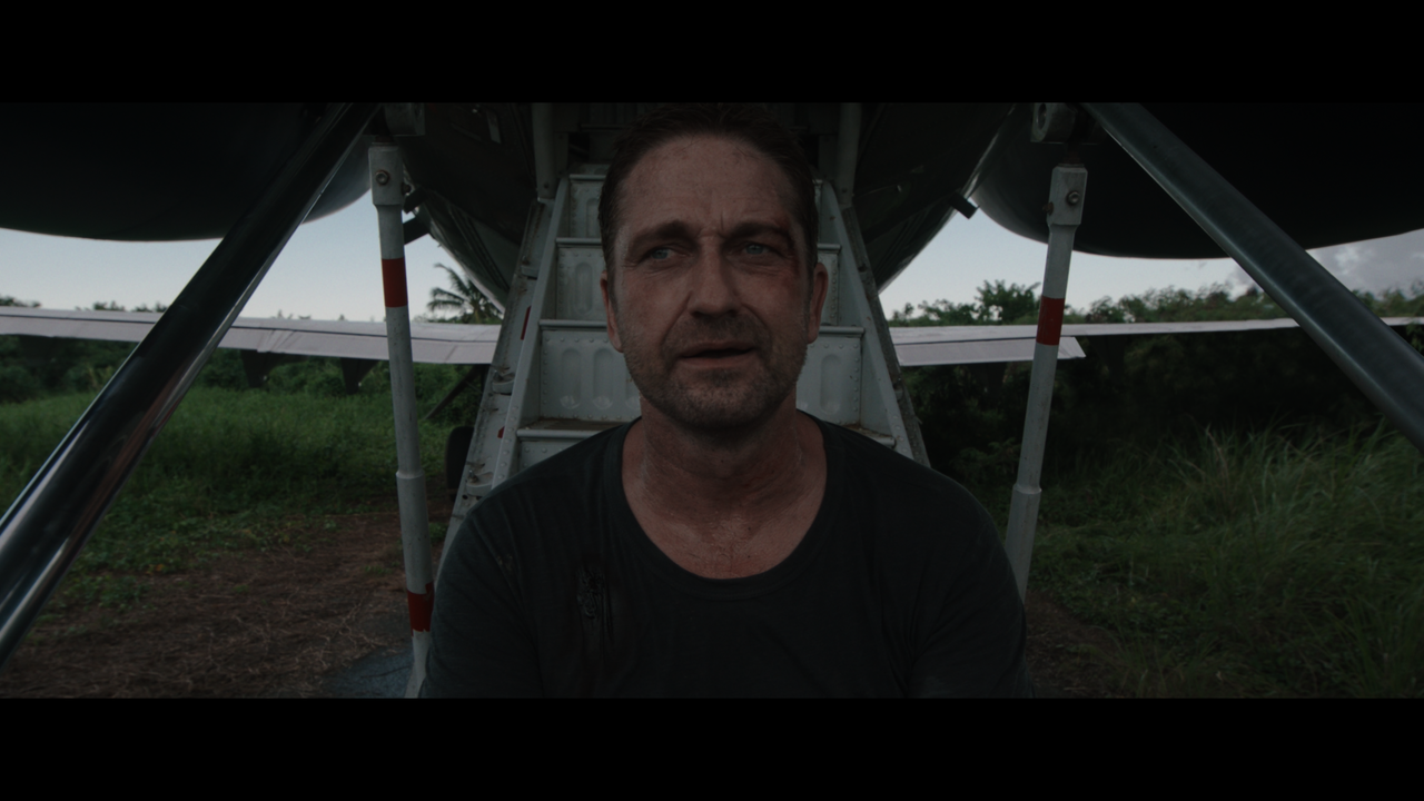 Plane.2023.UHD (1)