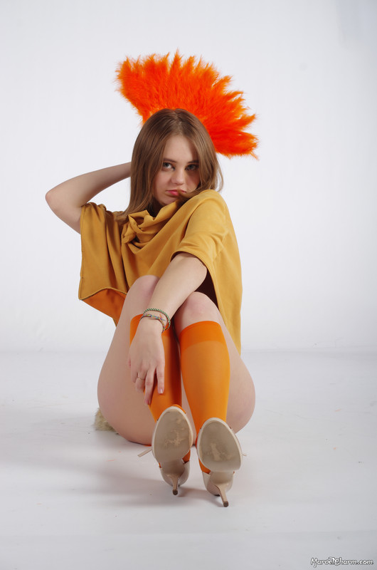 MarvelCharm_Nicolette-Foxy-025