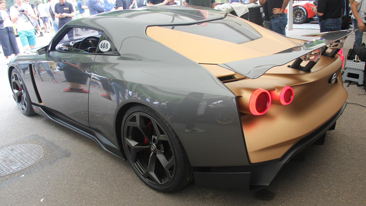 37051316_2047531081937631_4300281257171877888_o