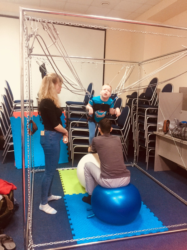 033B8FB8-35EC-49DC-B141-C41F61A7CF41