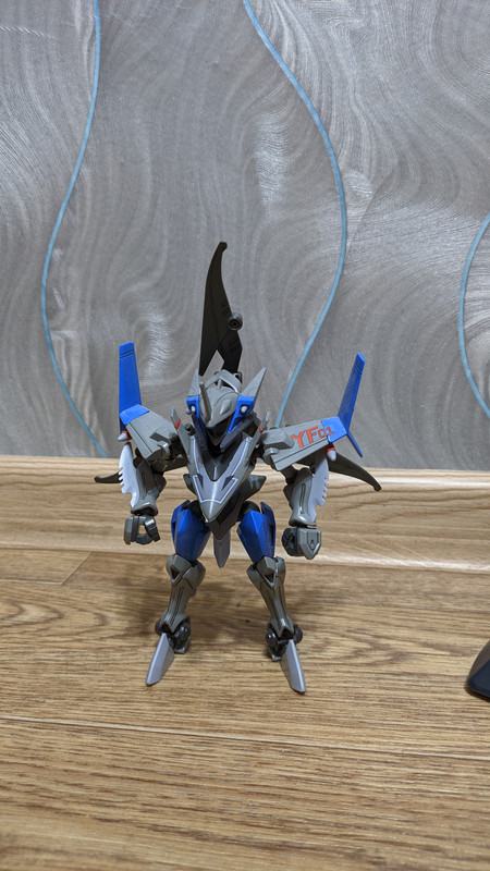 PXL 20251215 234055071