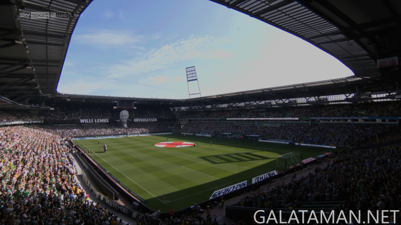 [Image: 08-31-15-15-02-DE-Sky-Bundesliga-UHD-ts-...09-215.jpg]